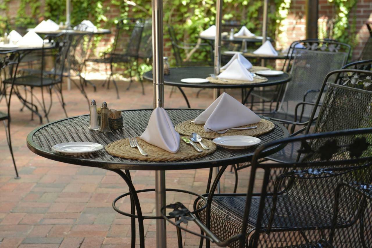Tabard Hotel 4*
